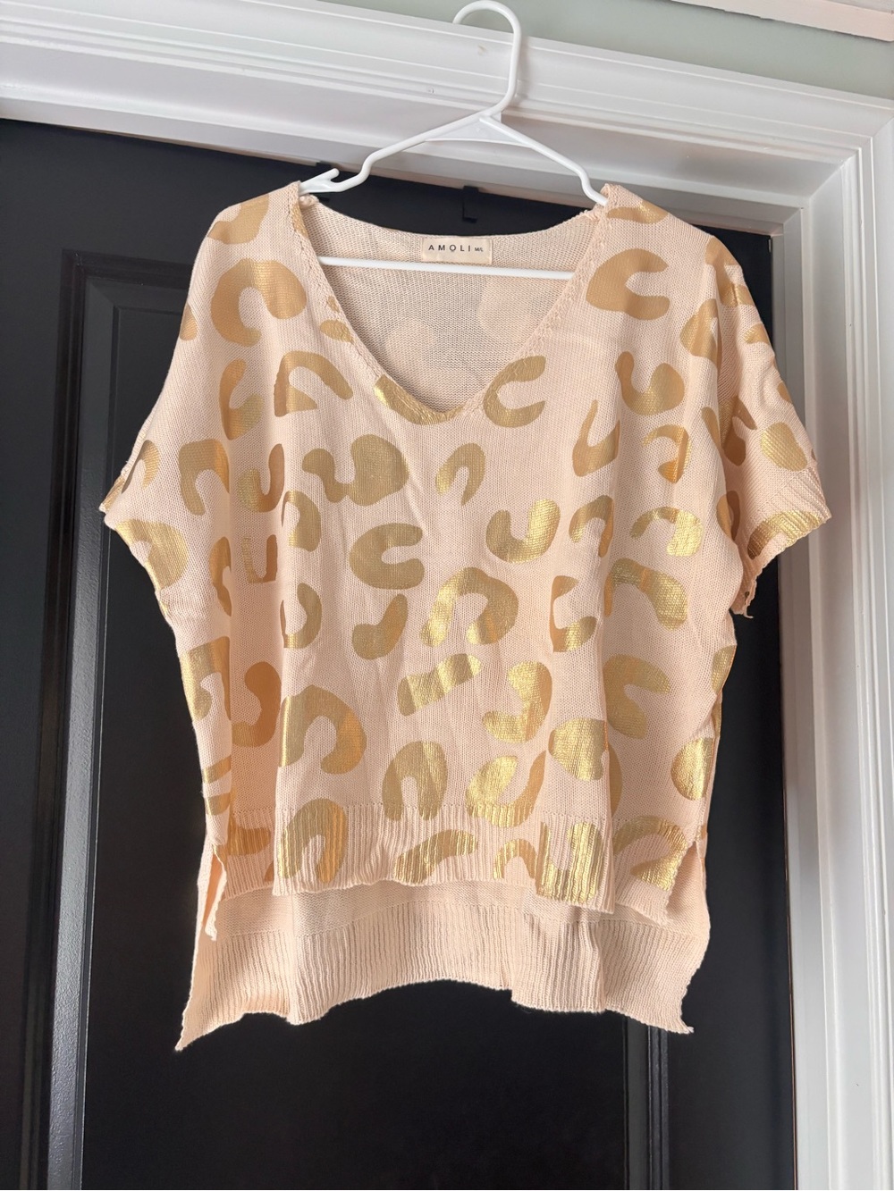 AMOLI Women's Ivory Short Sleeve V-Neck Top with Gold leopard Print